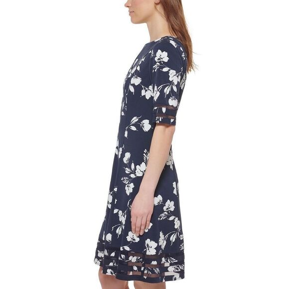 Jessica Howard Women's Petite Sz 4 Navy Floral Print Mesh Trimmed Dress $99 - Picture 15 of 16